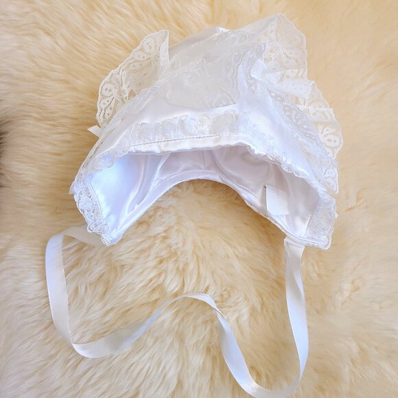 Vintage Angel Wear Satin Christening/Baptism Gown & Bonnet 4 Piece Set - Picture 10 of 13